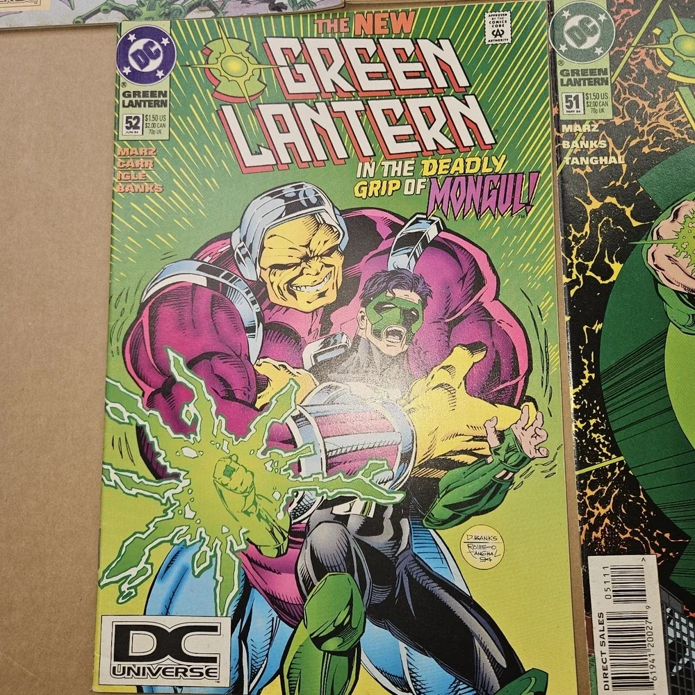 DC Comics 90s Vintage Lot of 8 - Green Lantern, Flash, Justice League
